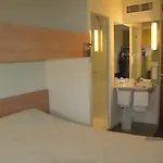 Ibis Budget Aéroport - A61 Hotel Carcasona