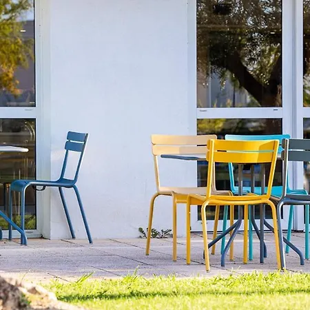 Hotel Ibis Budget Aeroport - A61 2*