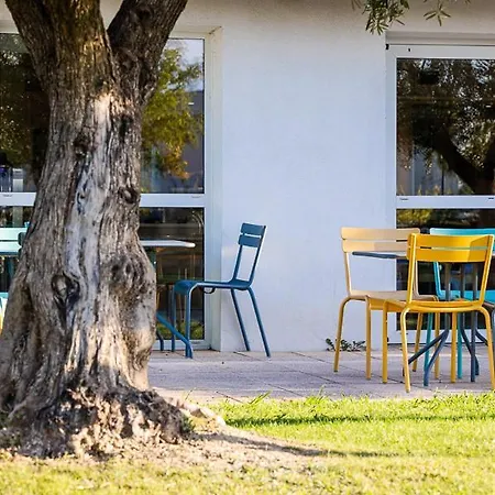 Hotel Ibis Budget Aeroport - A61 2*
