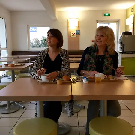 Ibis Budget Aeroport - A61 2* Καρκασόν